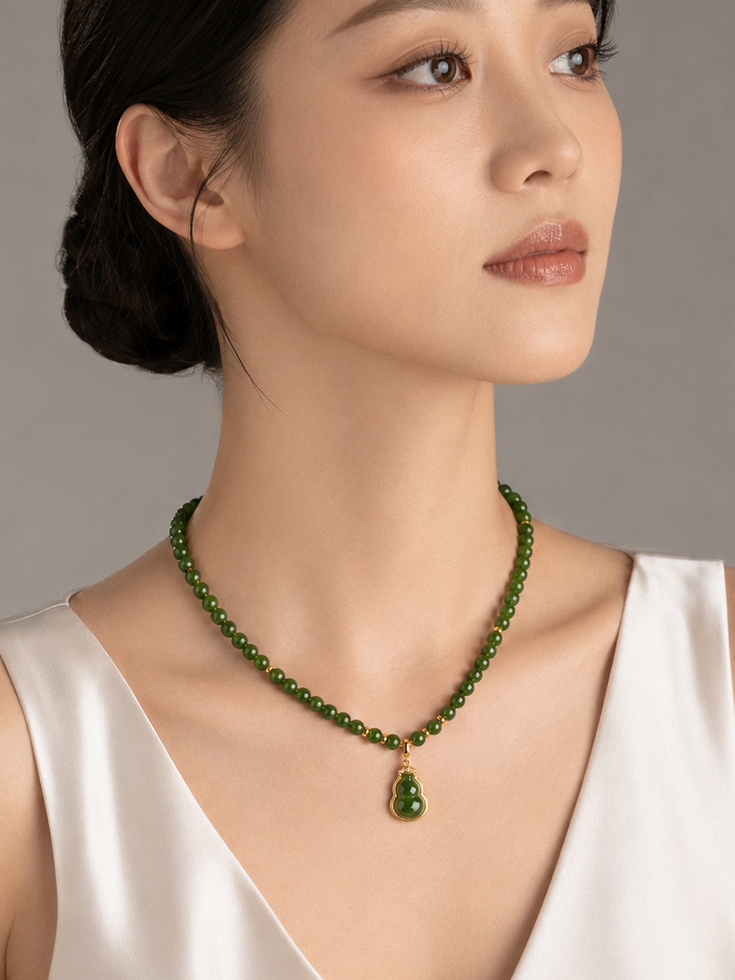 TALU / Full Blessing Gourd / Fortune — Hetian Jasper Necklace